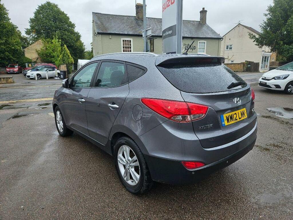 Hyundai Ix35 Suv 1.7 Crdi Premium 2012 Black #7