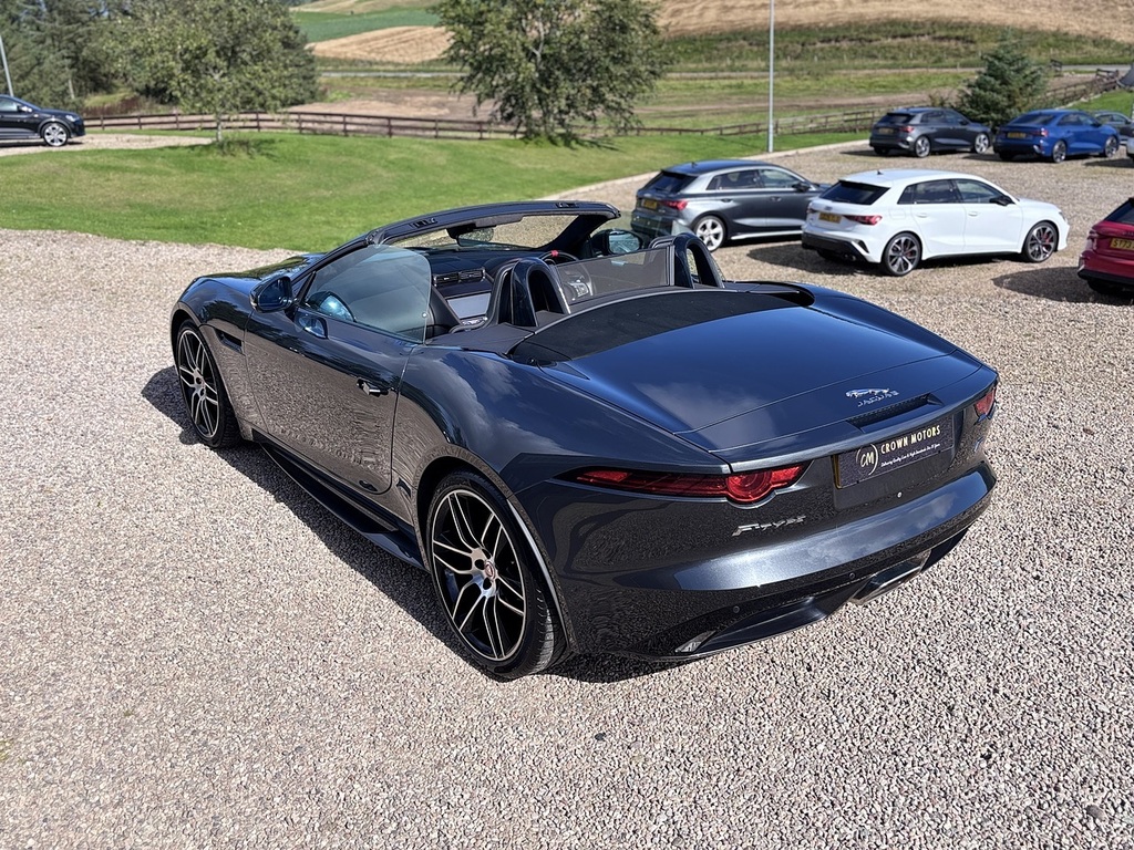 Jaguar F-Type 2019 3.0 V6 R-dynamic 336 Bhp White #9