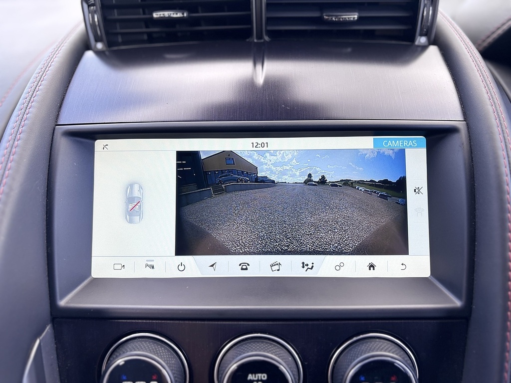 Jaguar F-Type 2019 3.0 V6 R-dynamic 336 Bhp White #36