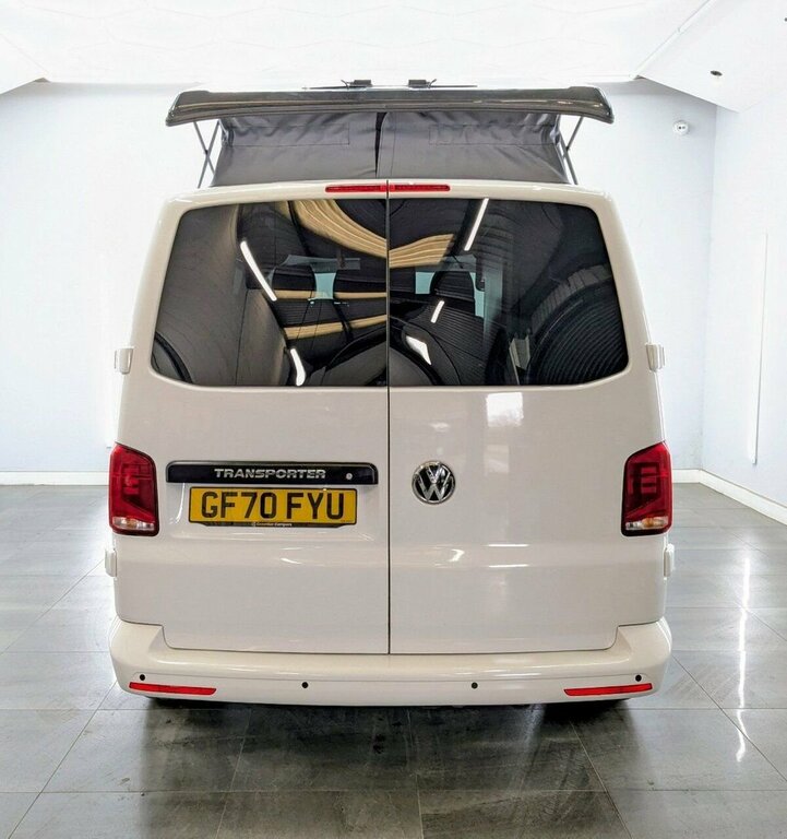 Volkswagen Transporter 2L Startline White #6