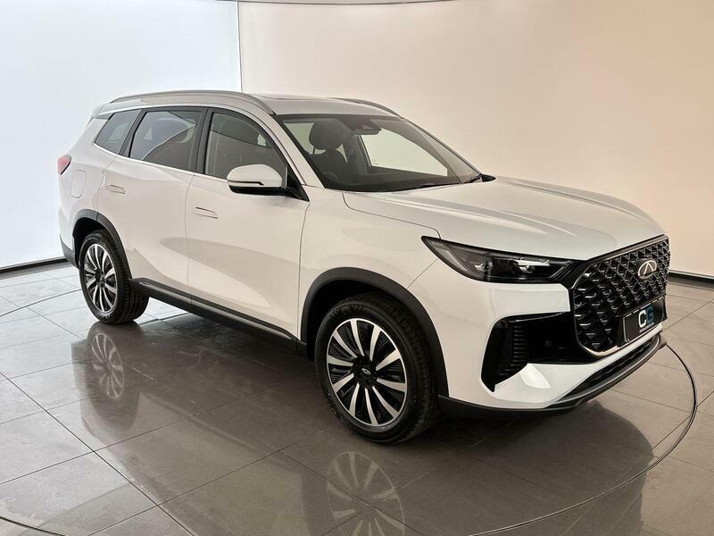 Chery Tiggo 8 1.5T 18.4Kwh Summit Dht1 Euro 6 Ss White