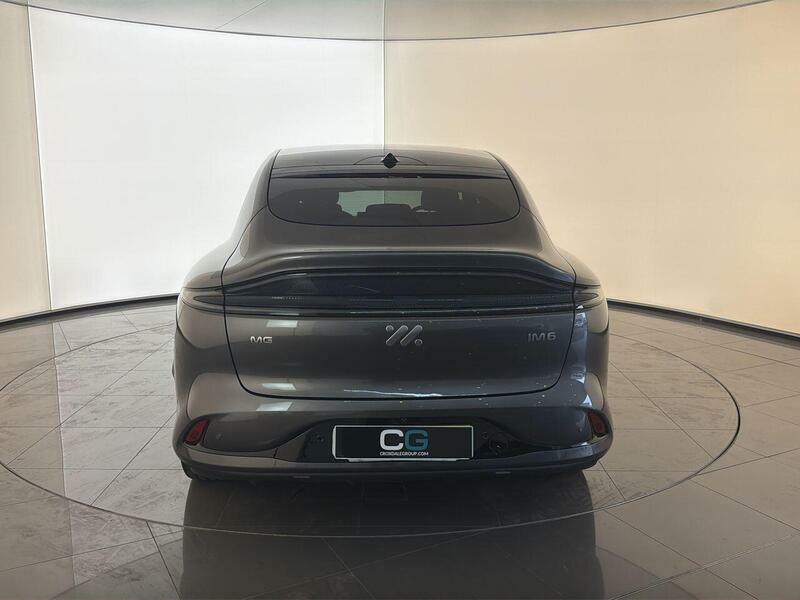 MG IM6 553Kw Launch Edition 100Kwh Awd Blue #7
