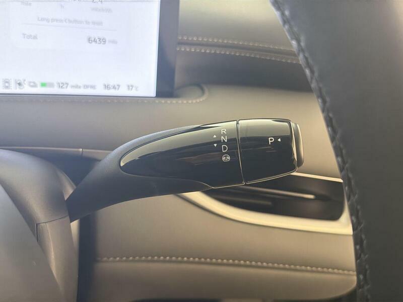 MG IM6 553Kw Launch Edition 100Kwh Awd Blue #31