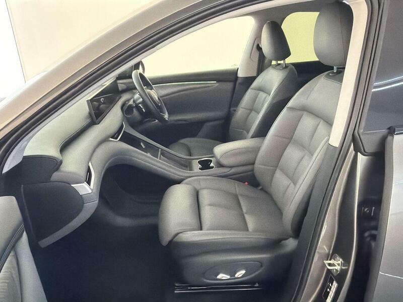 MG IM6 553Kw Launch Edition 100Kwh Awd Blue #16