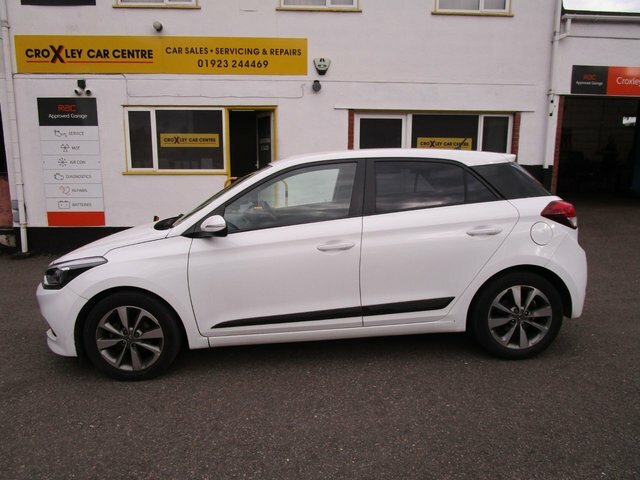 Hyundai I20 1.4 Premium Hatchback Euro 6 10 White #4