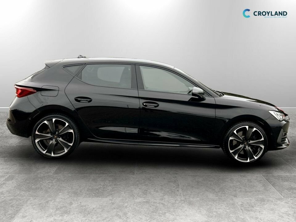 Cupra Leon 1.4L First Edition Black #2