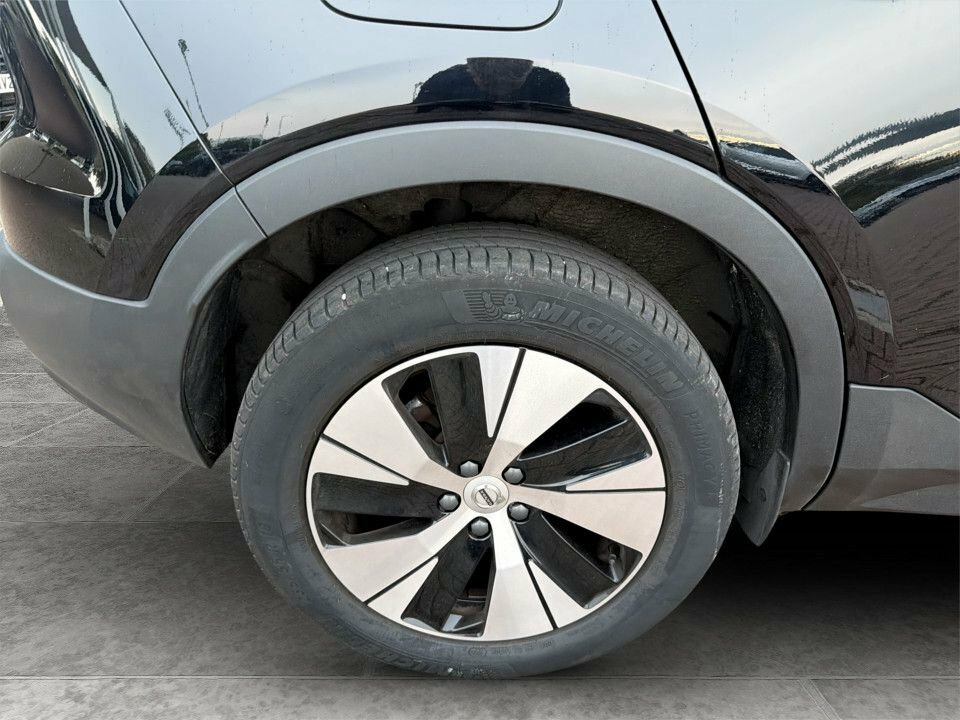 Volvo XC40 1.5L Plus YO23DYD Black #4