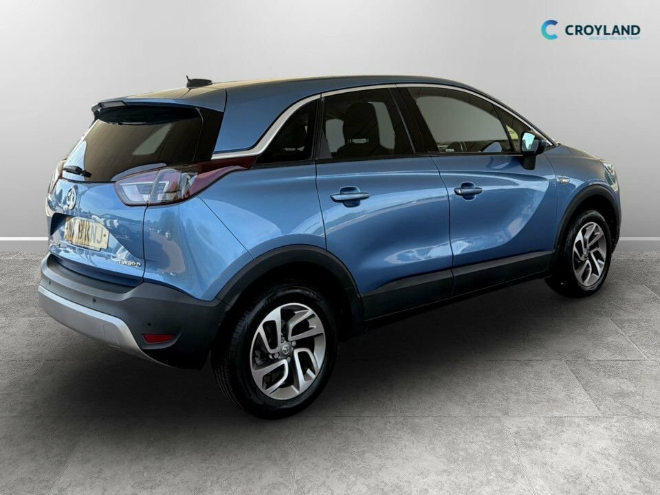 Vauxhall Crossland X Diesel Blue #2