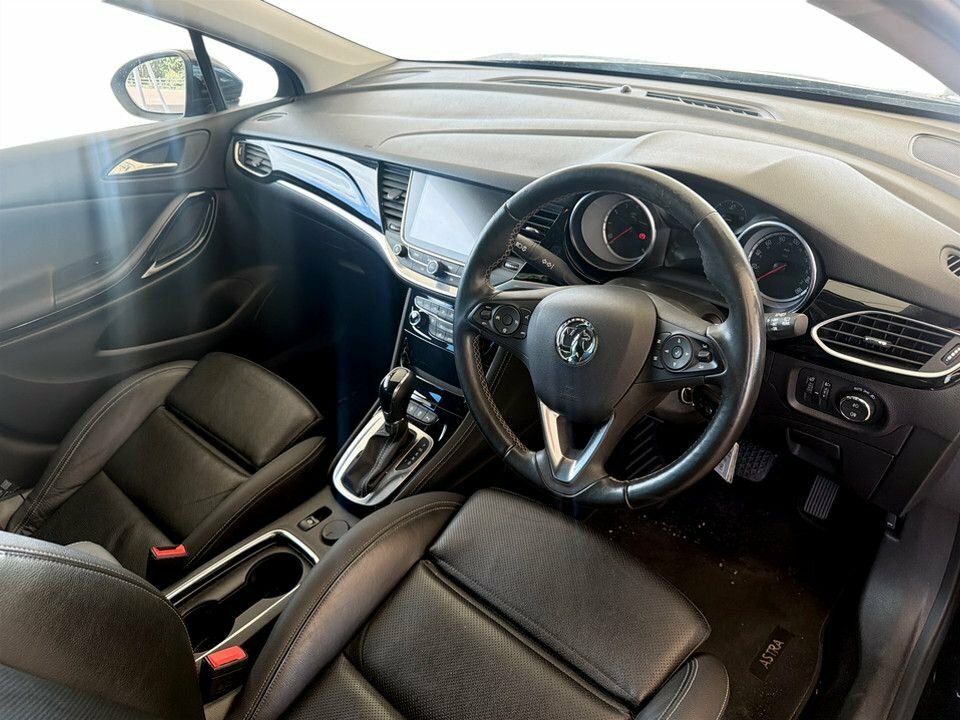 Vauxhall Astra 1L Elite Nav BV18UUW Black #5