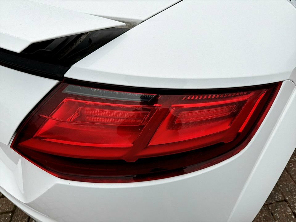 Audi TT Coupe FJ65UXU White #6