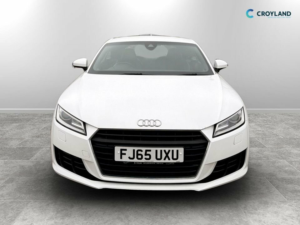 Audi TT Coupe FJ65UXU White #5