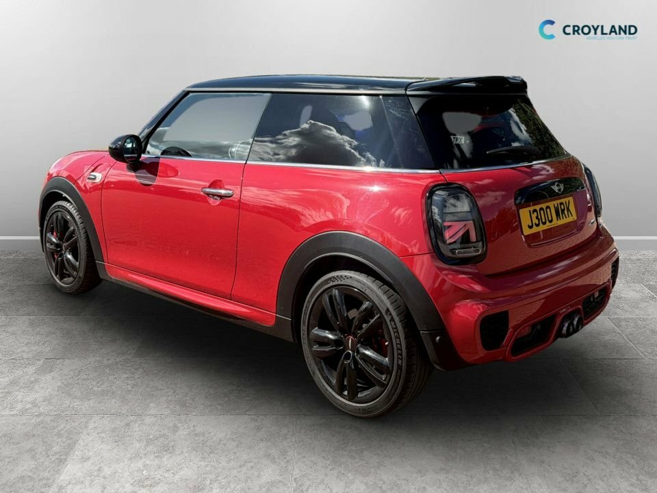 Mini Hatch 2L John Cooper Works J300WRK Red #3