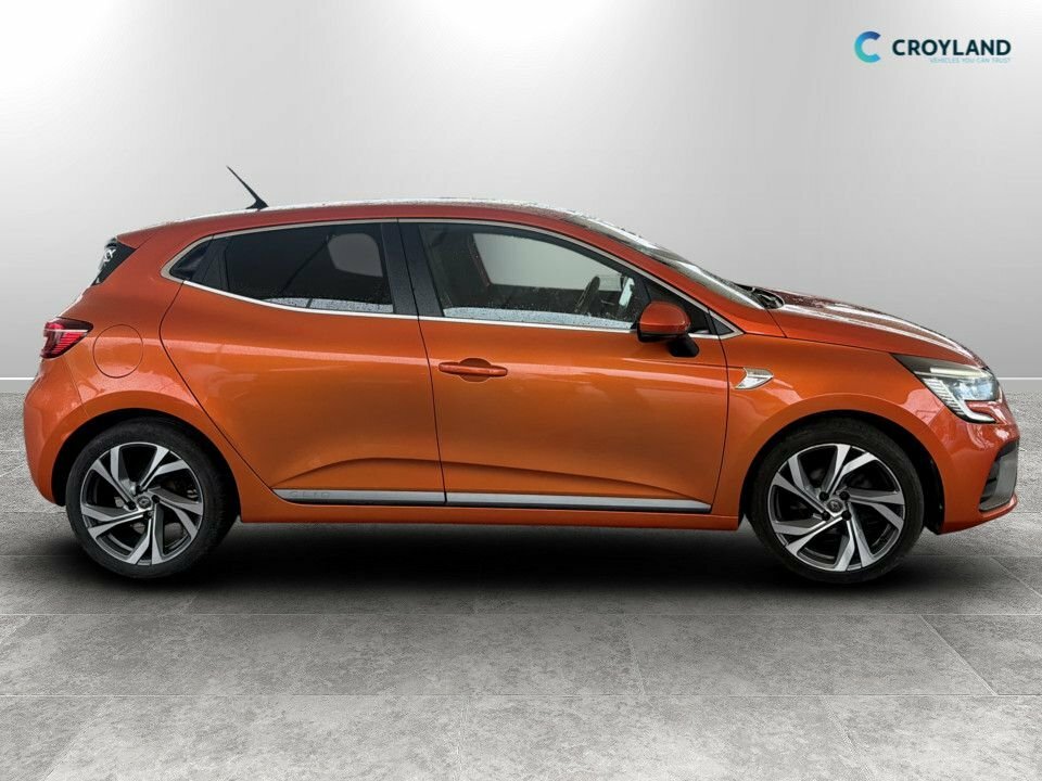 Renault Clio 1L Rs Line BJ70XBC Orange #2