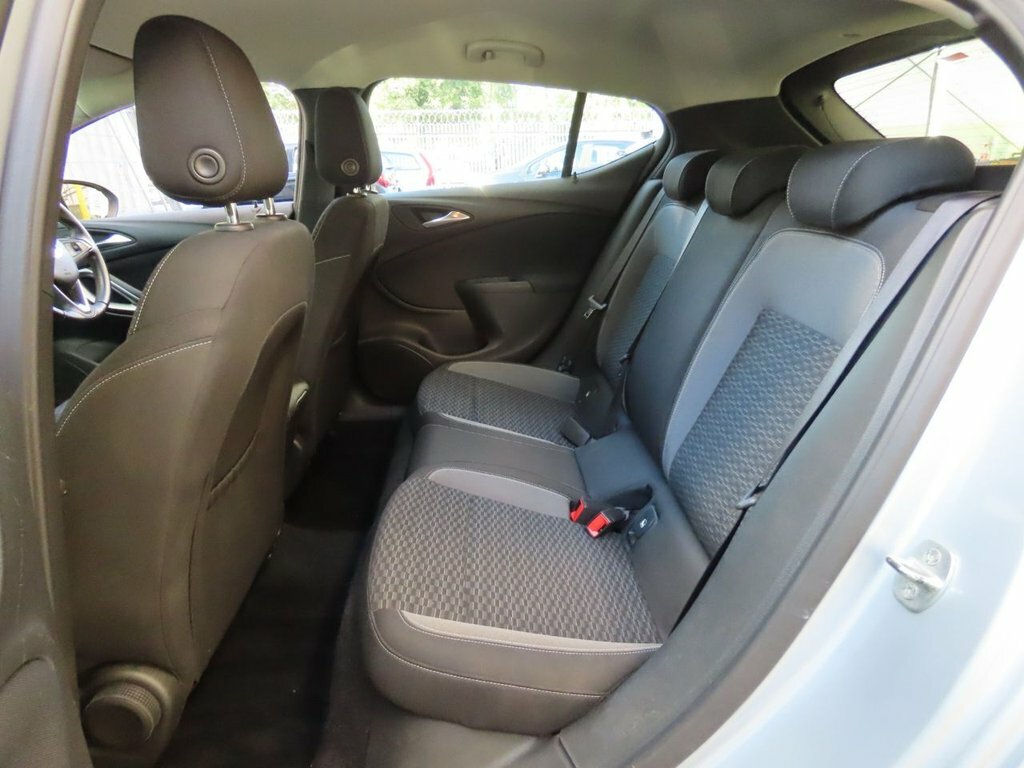 Vauxhall Astra 1L Sri Silver #4