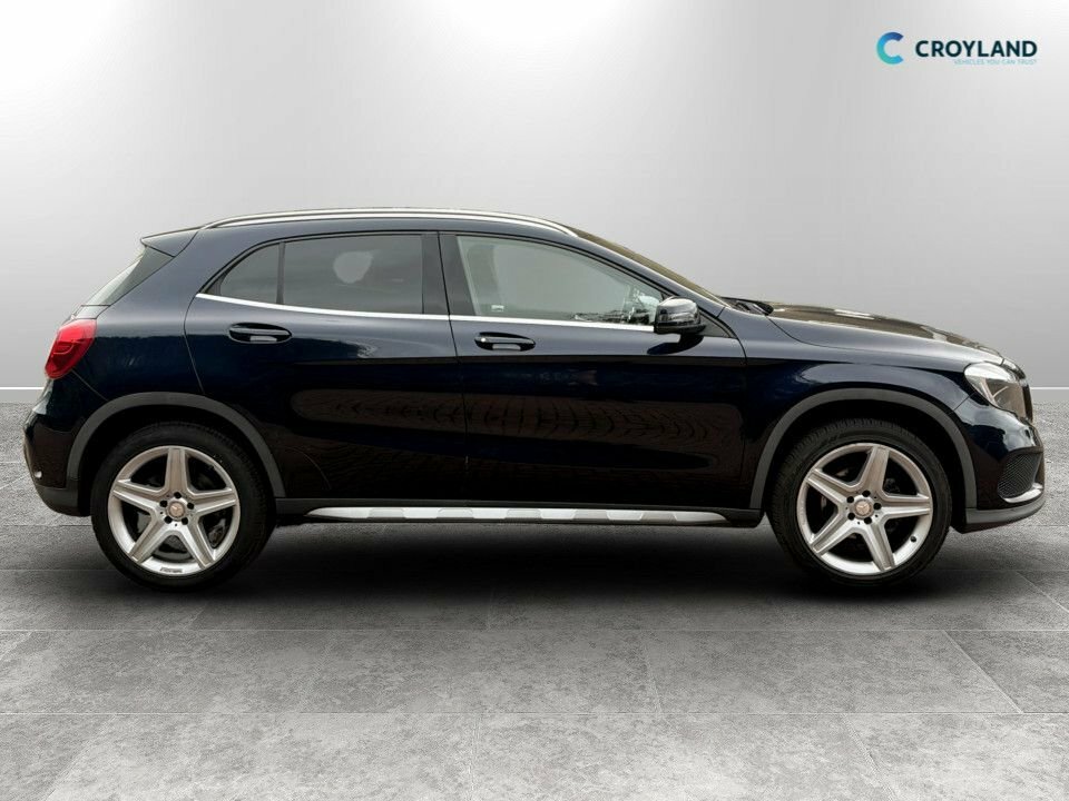 Mercedes-Benz GLA Class 2L Amg Line LM17MRX Blue #2