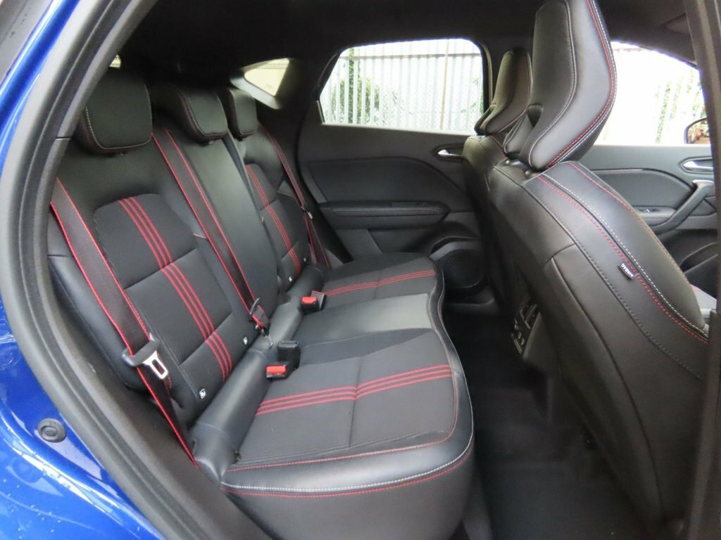 Renault Captur 1.3L Rs Line Blue #5