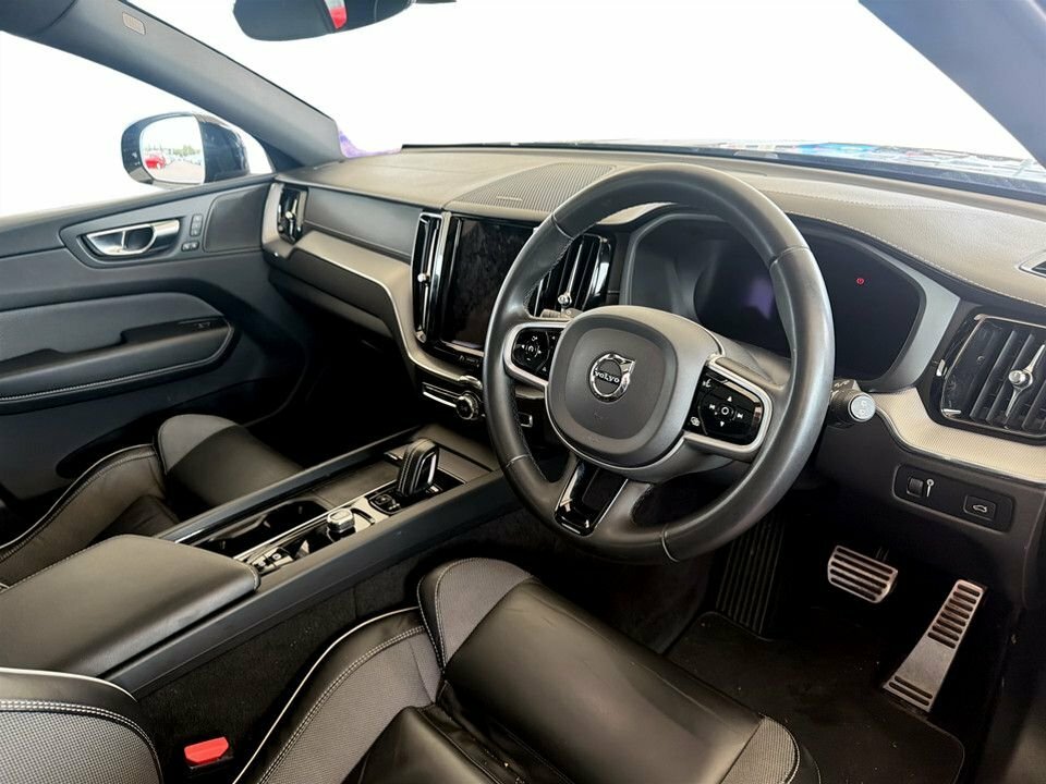 Volvo XC60 R Design Grey #5