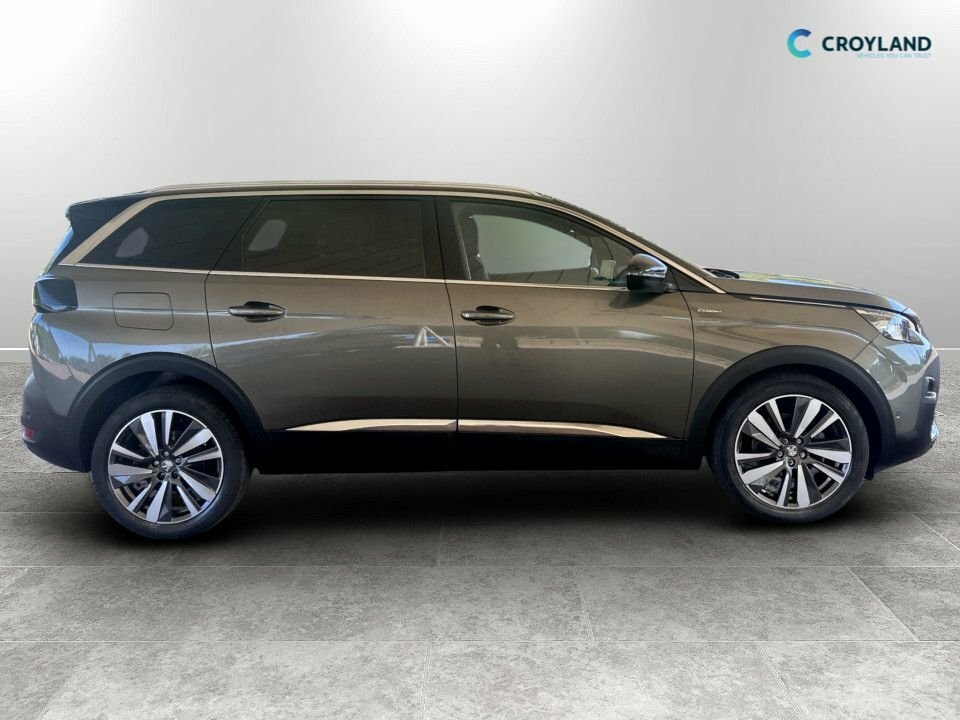 Peugeot 5008 1.2L Gt Line Premium Grey #2