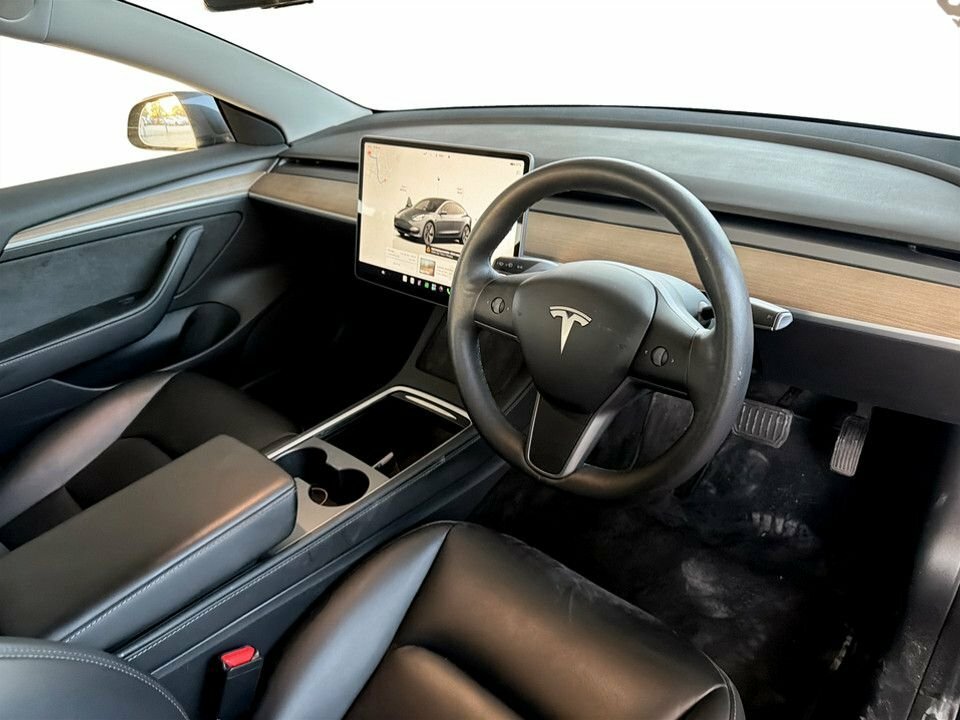 Tesla Model 3 Saloon Grey #5