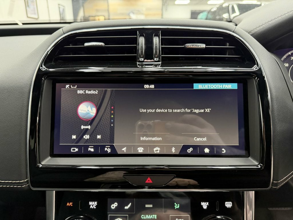 Jaguar XE Xe R-dynamic Hse Grey #20