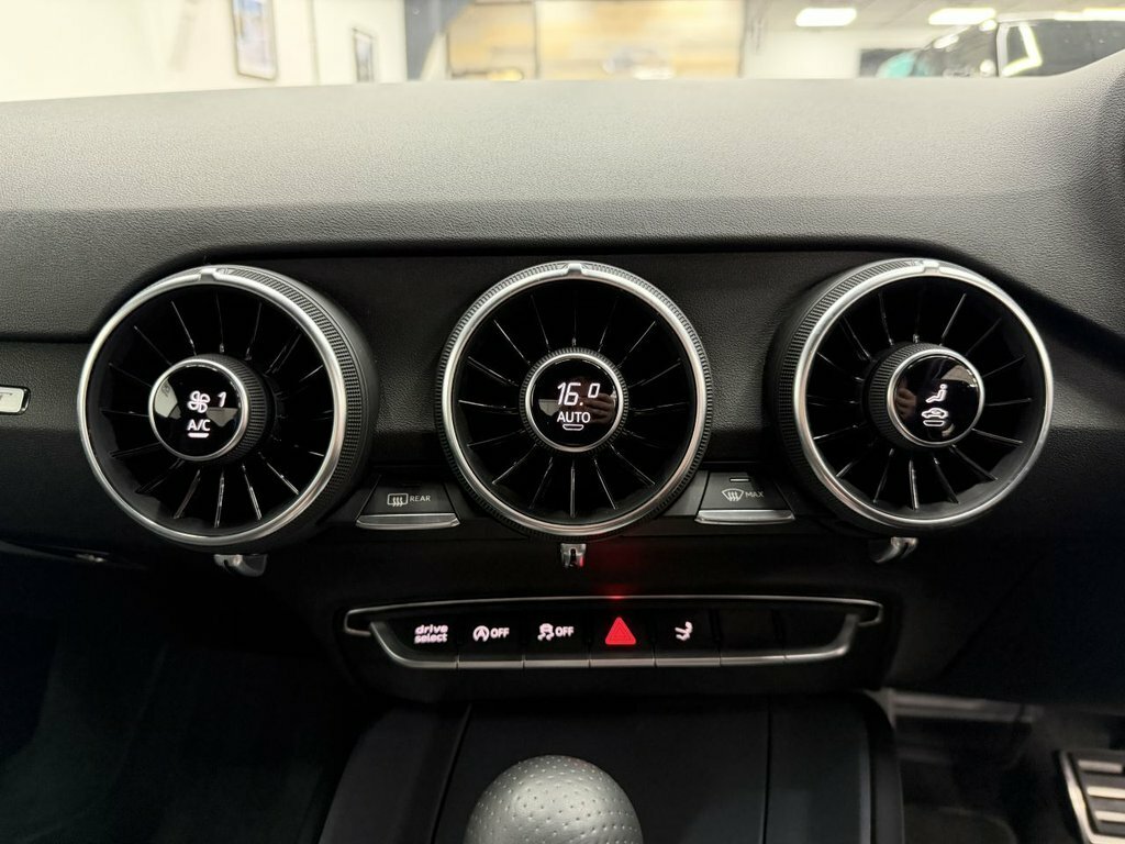Audi TT 2.0T Fsi Sport Grey #24