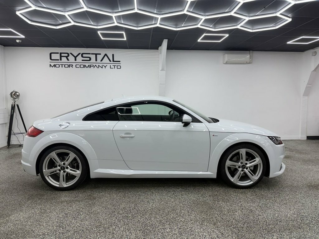 Audi TT 2L S Line White #2