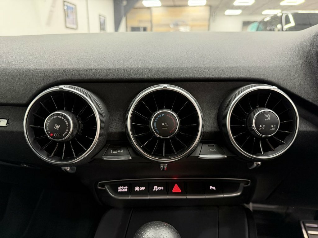 Audi TT Tt S Line Black Edition 40 Tfsi S-a White #14