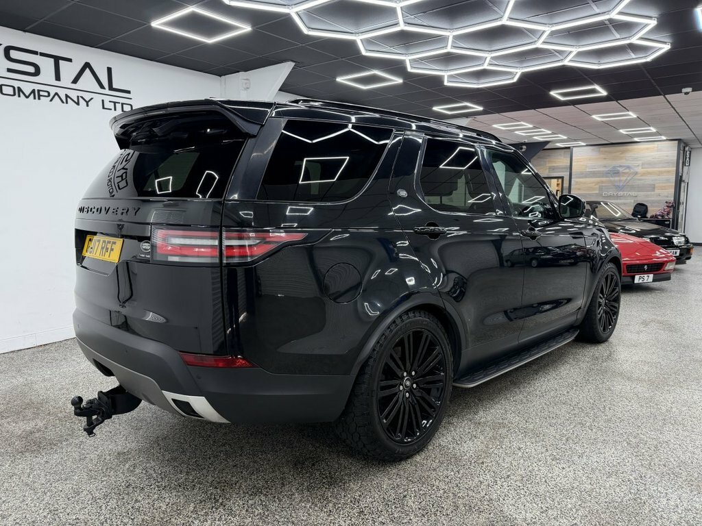 Land Rover Discovery Suv Black #3