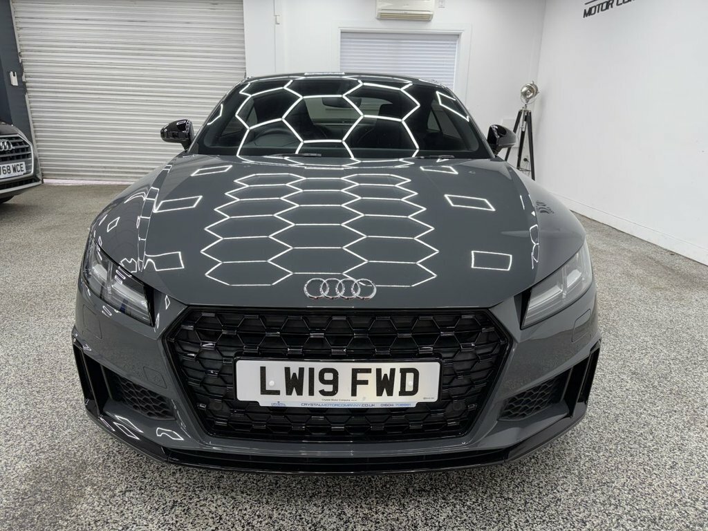 Audi TT 2L Black Edition Grey #6