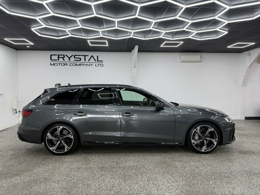 Audi A4 Avant 2L Black Edition Grey #2
