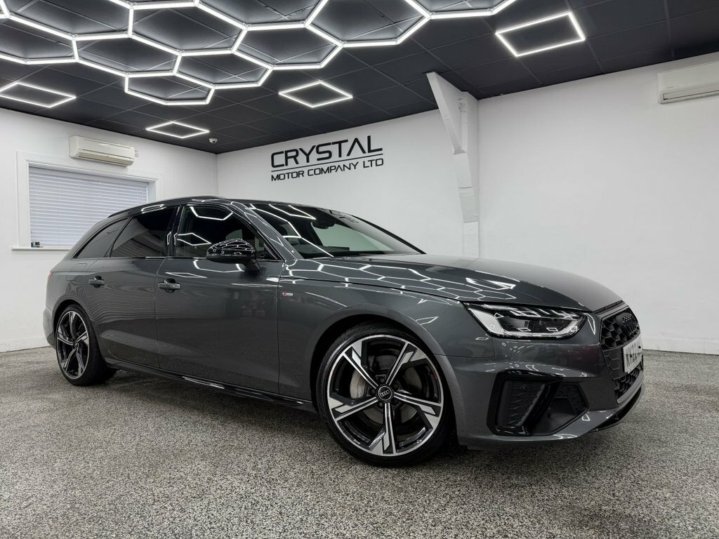 Audi A4 Avant 2L Black Edition Grey