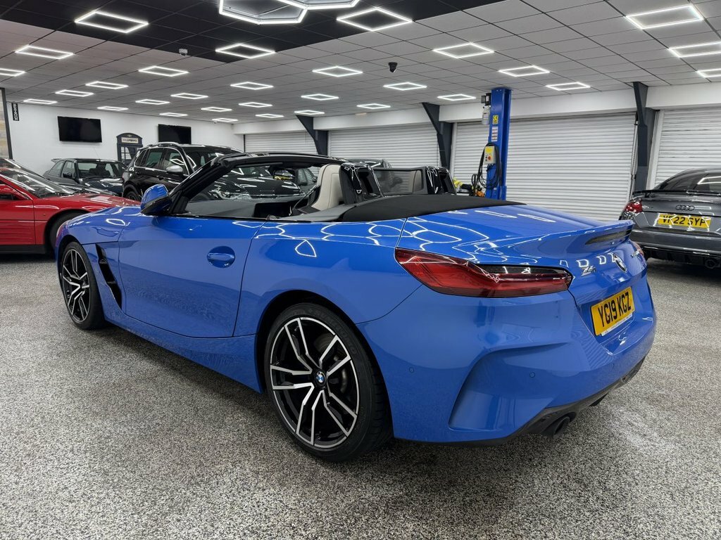 BMW Z4 Z4 M40i Black #5