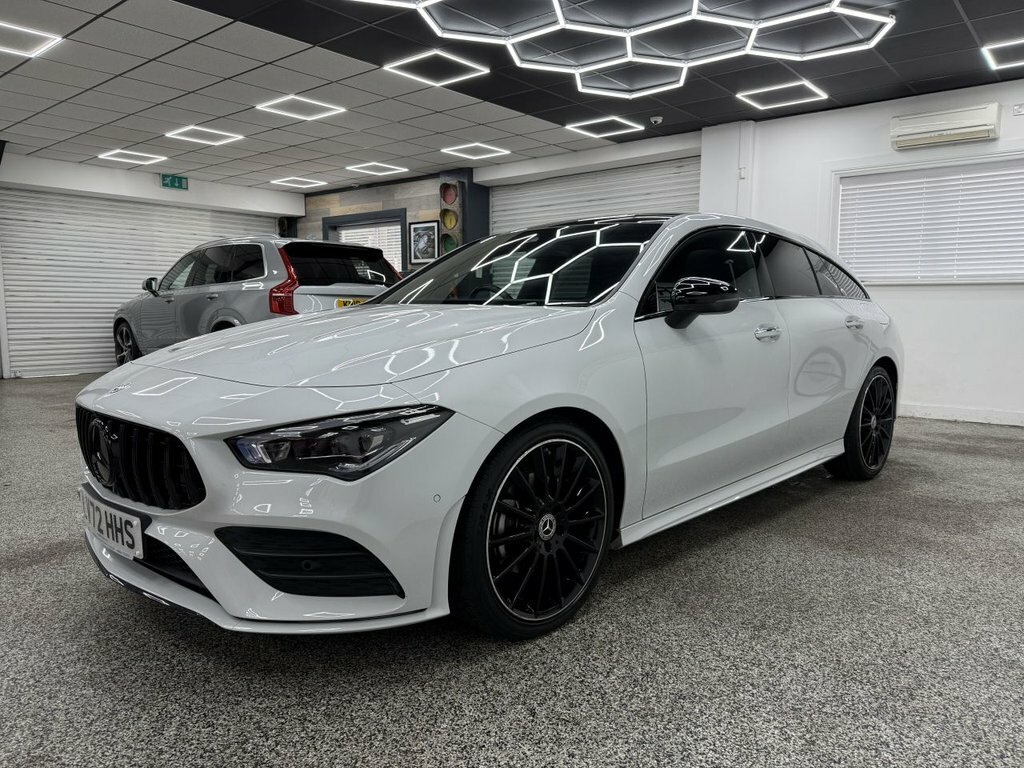 Mercedes-Benz CLA Class 1.3L Amg Line Night Edition White #6