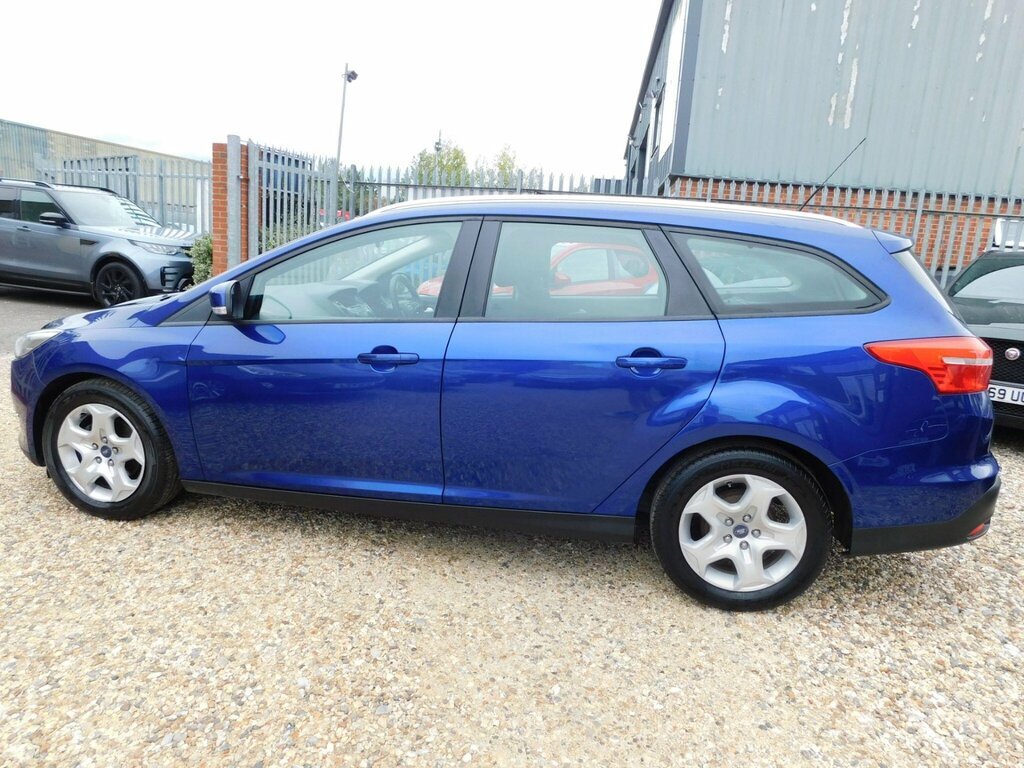 Ford Focus 1.5 Tdci Style Euro 6 Ss YS15HGY Blue #6