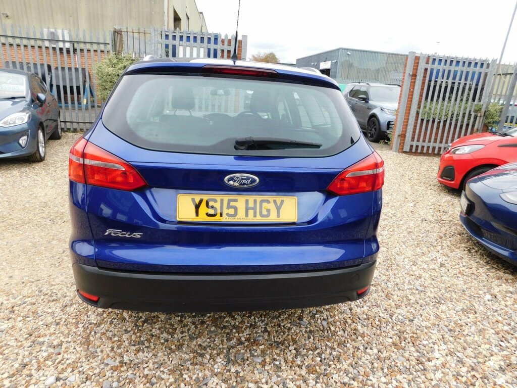 Ford Focus 1.5 Tdci Style Euro 6 Ss YS15HGY Blue #4