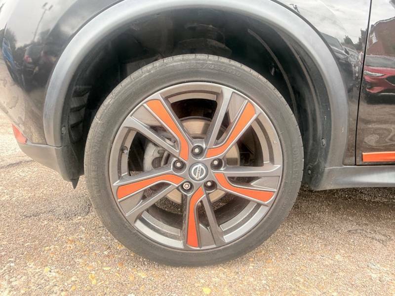 Nissan Juke Acenta Red #13