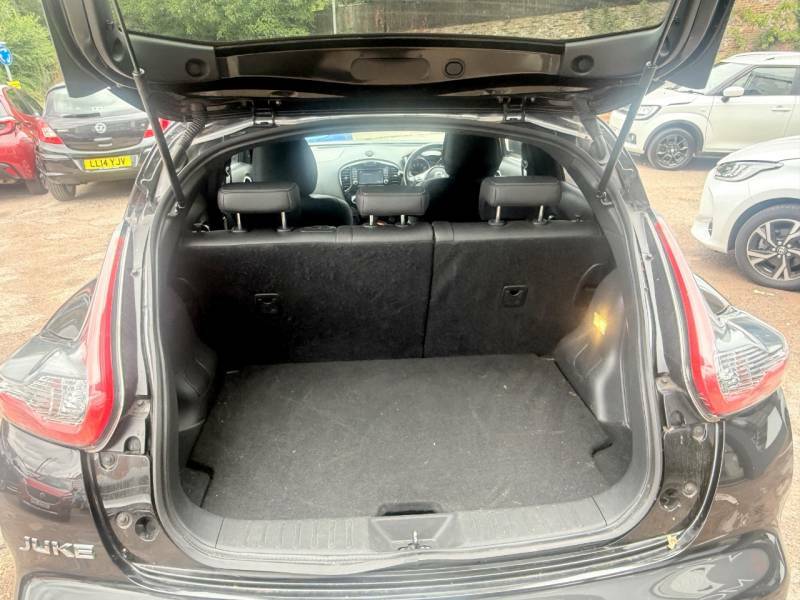Nissan Juke Acenta Red #18