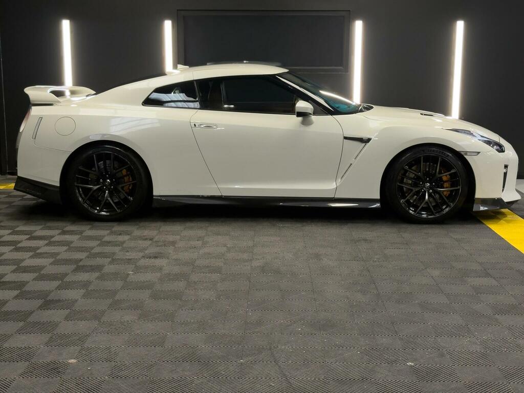 Nissan GT-R 3.8 V6 Prestige 4Wd Euro 6 White #6