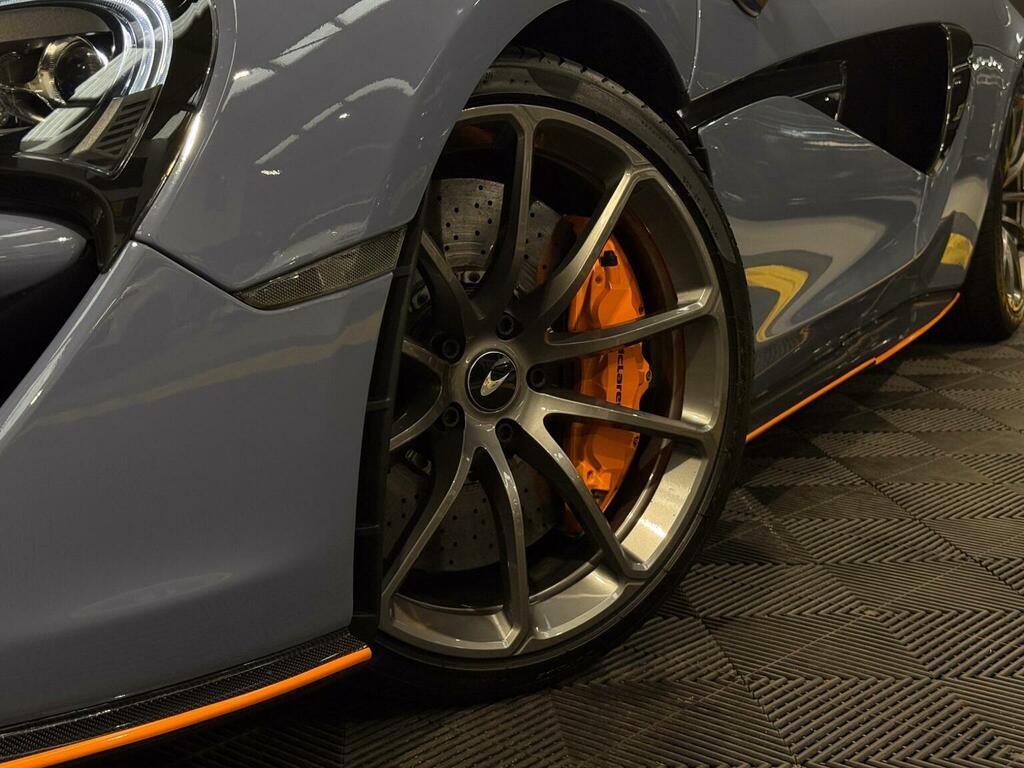 McLaren 570S 3.8T V8 Spider Ssg Euro 6 Ss Black #2