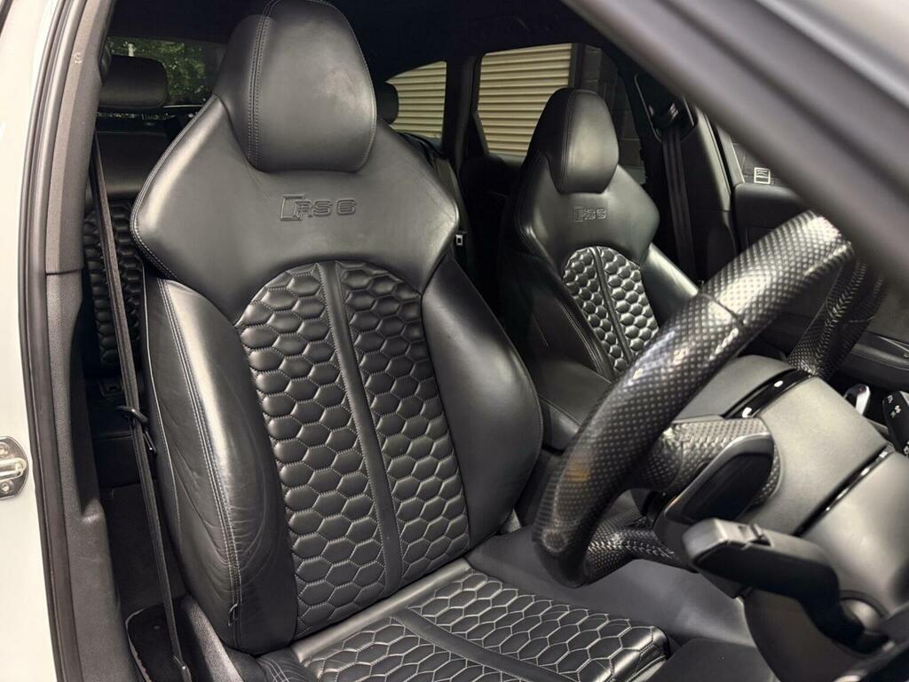 Audi RS6 Avant Estate Black #21