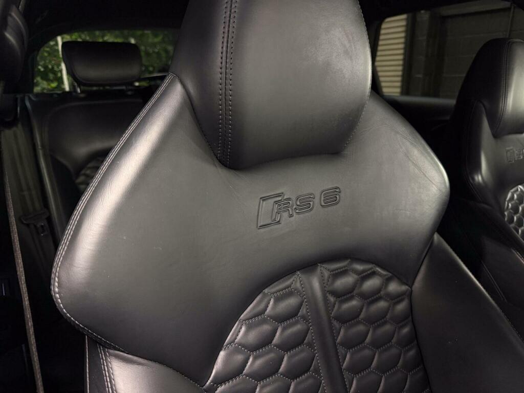 Audi RS6 Avant Estate Black #29