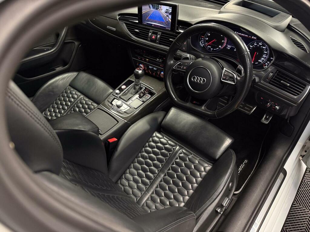 Audi RS6 Avant Estate Black #22