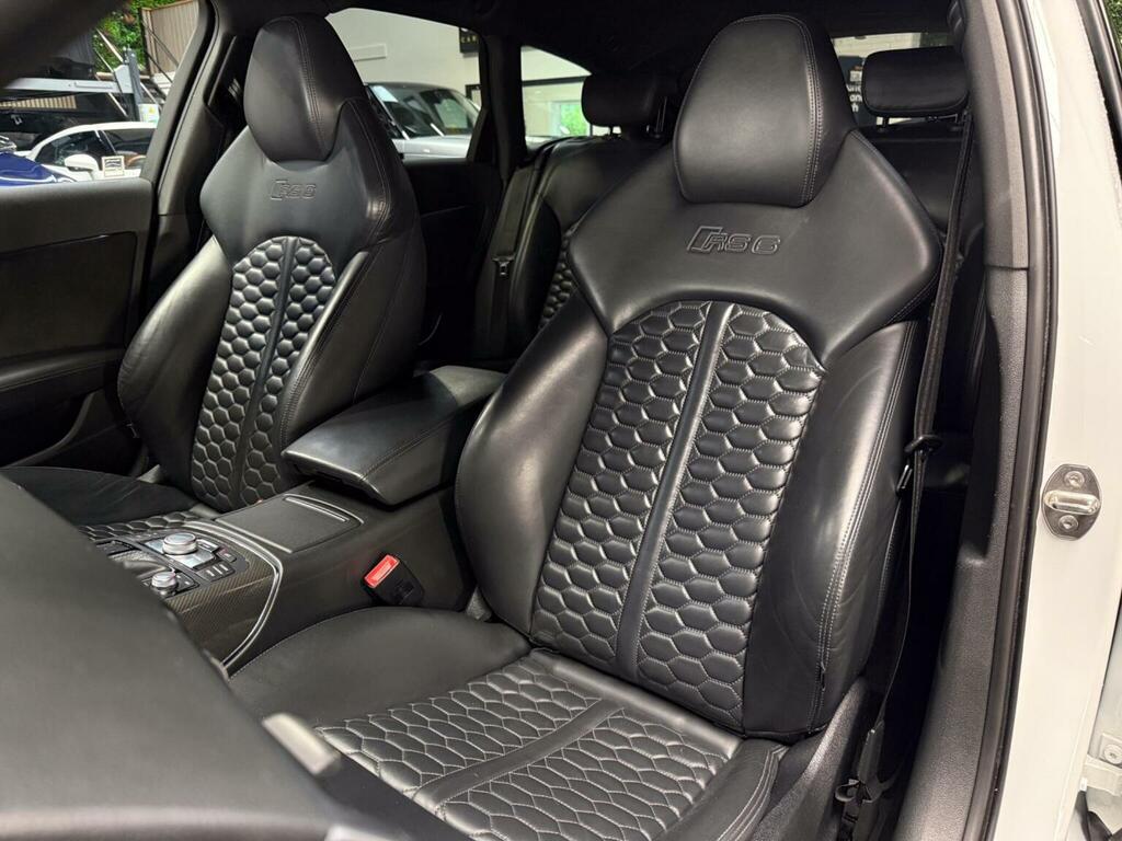 Audi RS6 Avant Estate Black #23