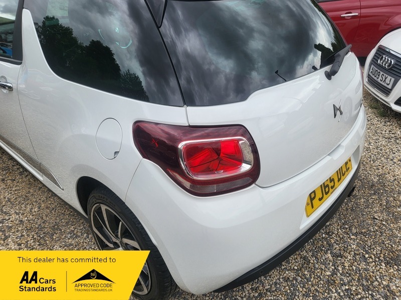 Citroen DS3 1.2 Puretech Dstyle Plus S S Black #21
