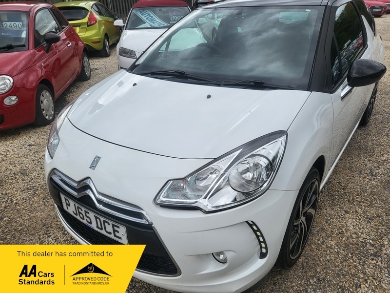 Citroen DS3 Puretech Dstyle Nav S White #5