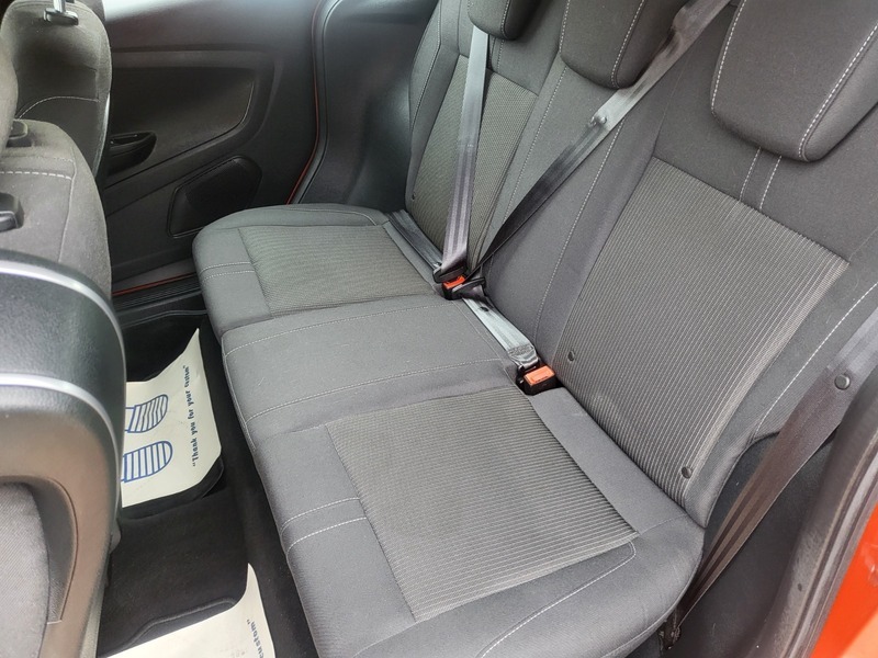 Ford B-Max 1.6 Zetec 104 Bhp Grey #18