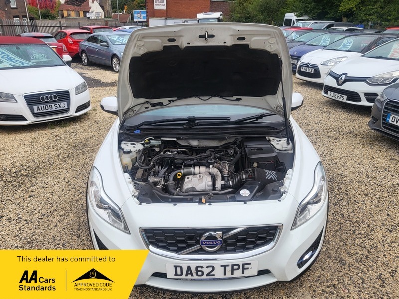 Volvo C30 R-design White #25