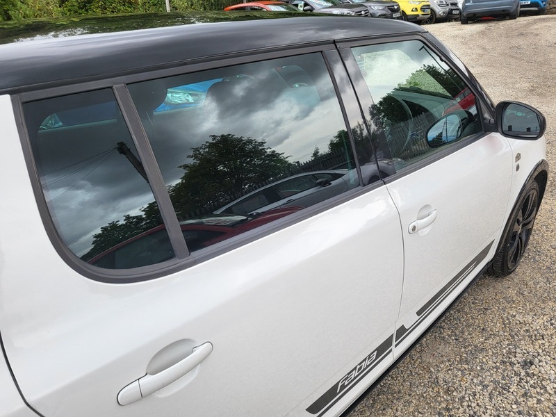 Skoda Fabia S Tsi Dsg Black #13