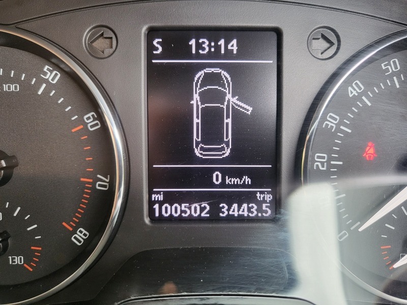 Skoda Fabia S Tsi Dsg Black #8