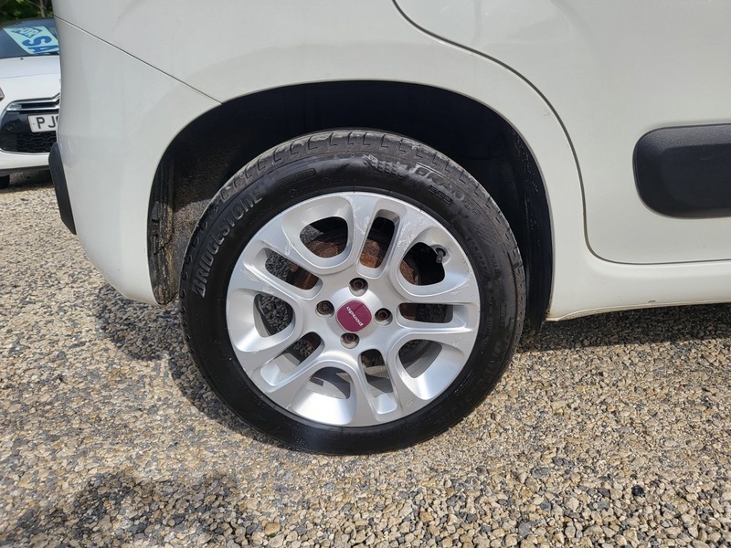 Fiat Panda Hatchback 1.2 Pop Euro 5 201212 White #26